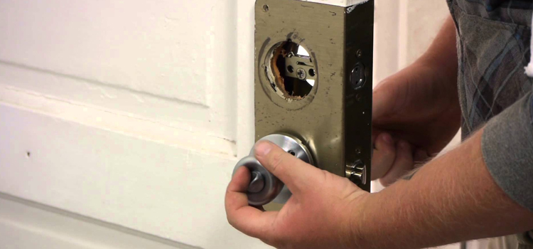 Home Lock Change in Alameda
